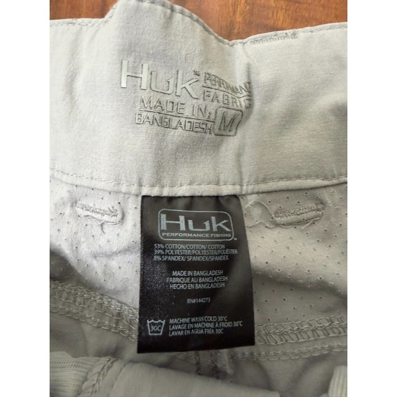 Huk Men's Next Level Shorts Light Grey Performance Fishing Zip Pockets Size M - Picture 2 of 6